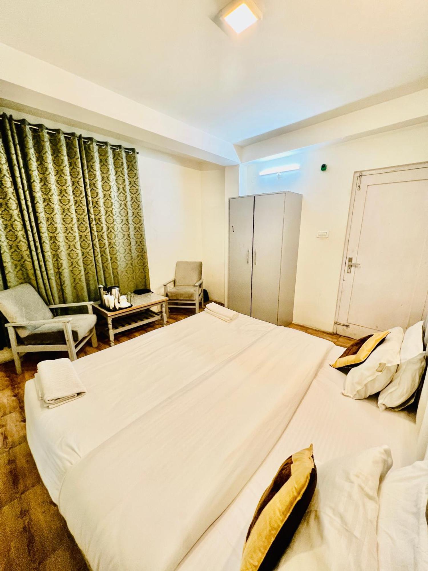 Hotel Green Link -#Near Volvo Bus Stand #Mountain View #River View #Open Terrace Manali  Ngoại thất bức ảnh